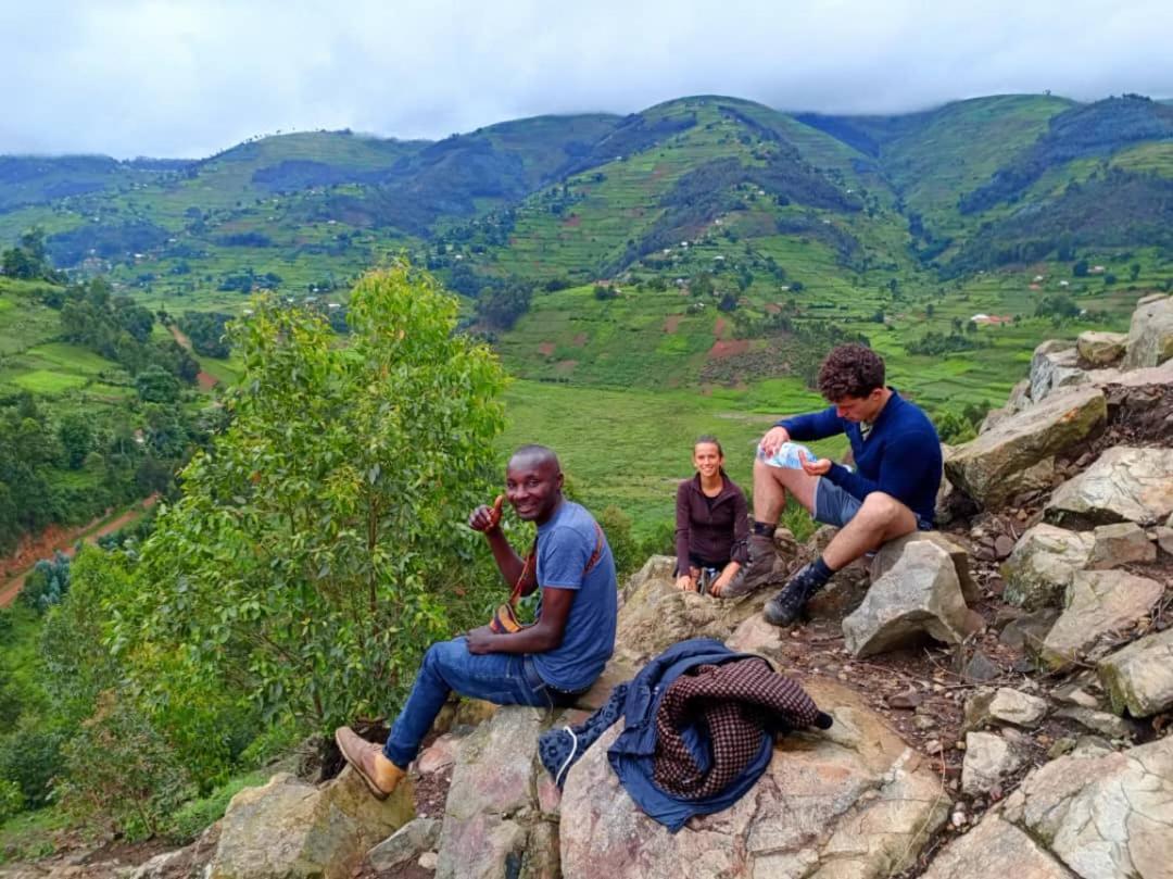 OM Hostel Bunyonyi Kabale Dış mekan fotoğraf